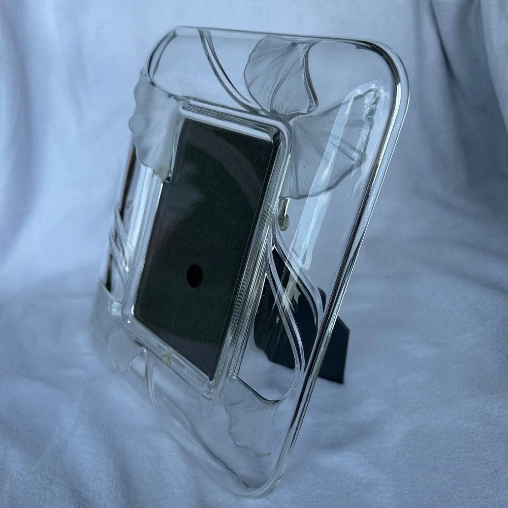 Mikasa Crystal Ginkgo Leaf Picture Frame Frosted Glass 4x6 Deco Tabletop Decor